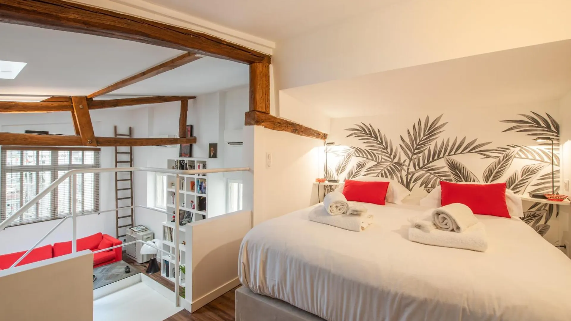 Paris 9Eme - Superbe Loft Avec Terrasse Privative Apartment