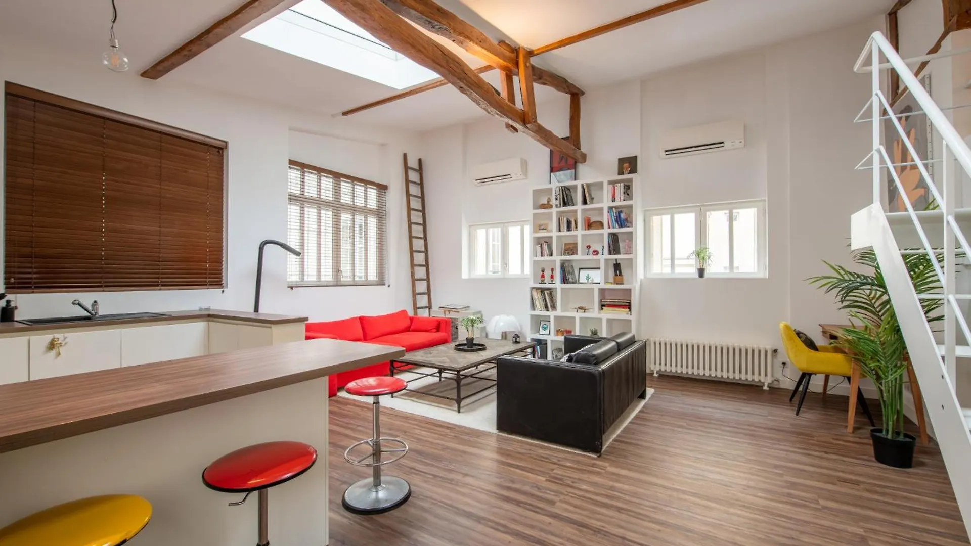 Paris 9Eme - Superbe Loft Avec Terrasse Privative Apartment