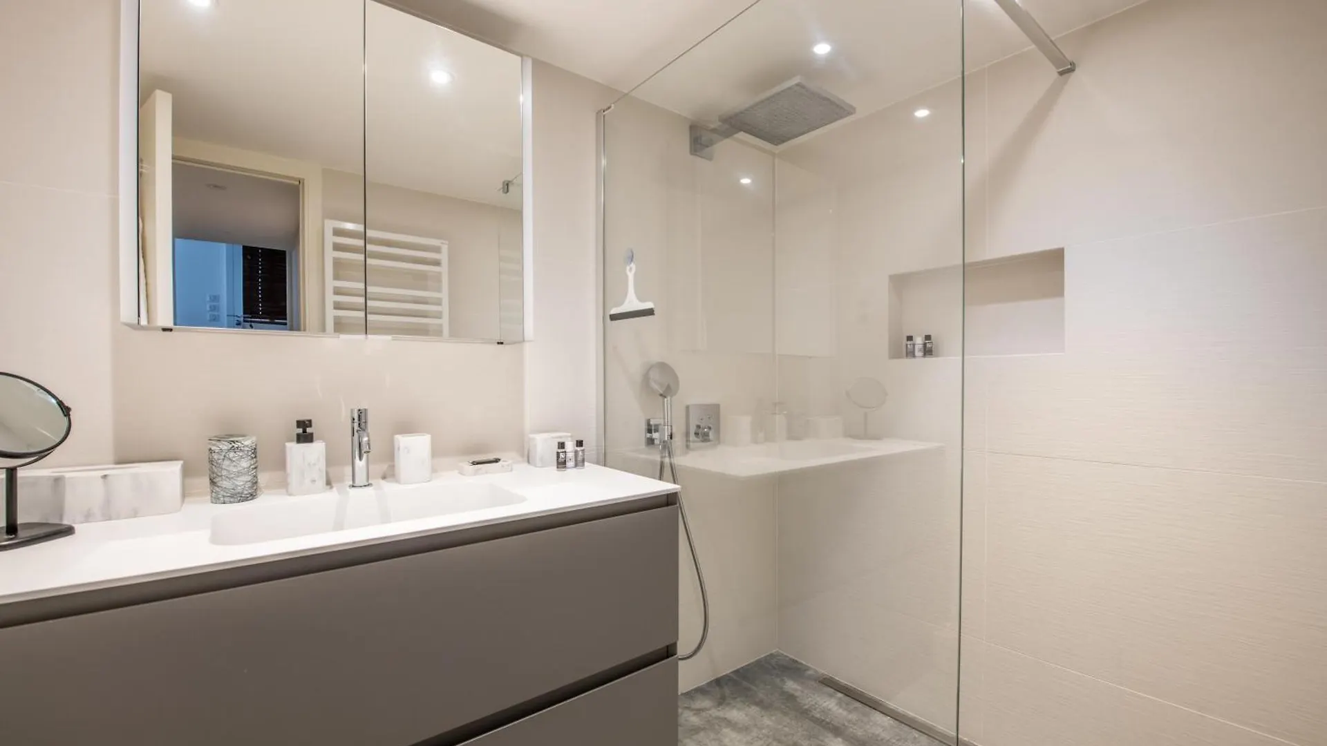 Paris 9Eme - Superbe Loft Avec Terrasse Privative Apartment