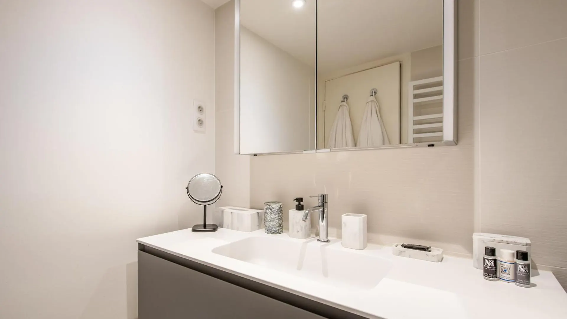 Paris 9Eme - Superbe Loft Avec Terrasse Privative Apartment France